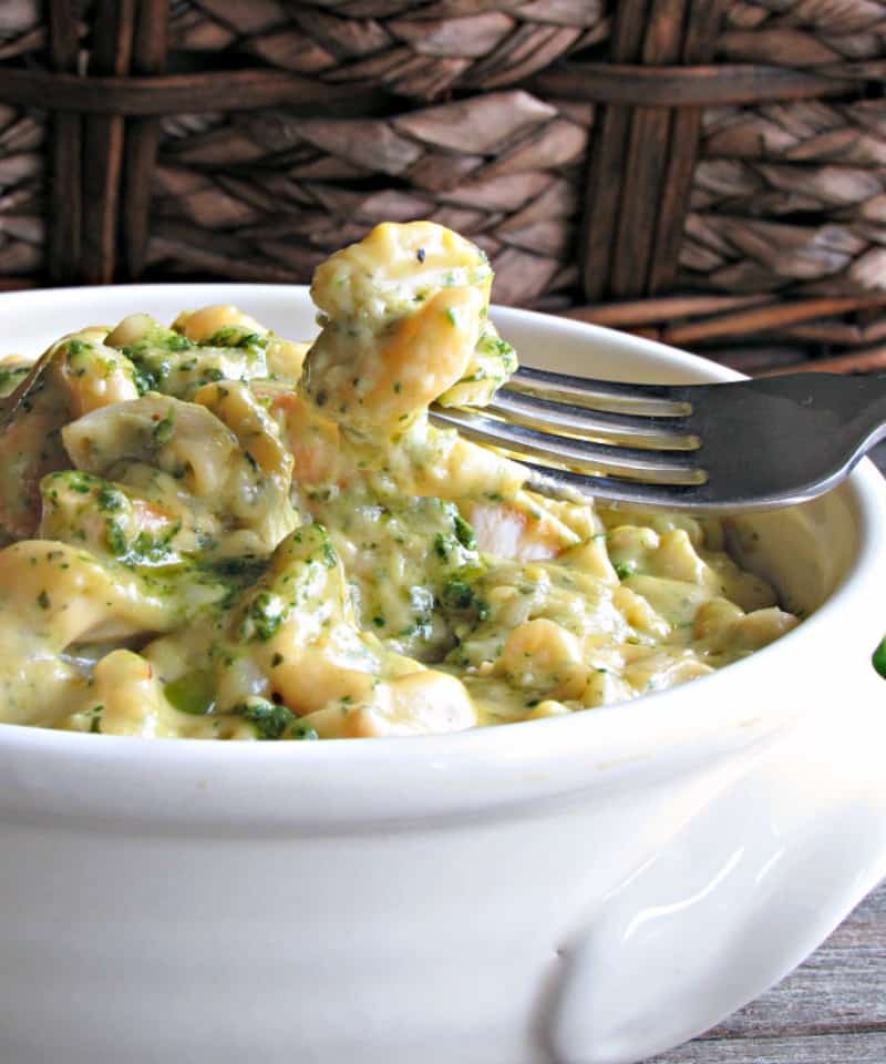 Chicken Pesto Mac and Cheese creamy pesto cheese A Gouda Life
