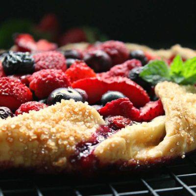10 Minute Summer Berry Galette
