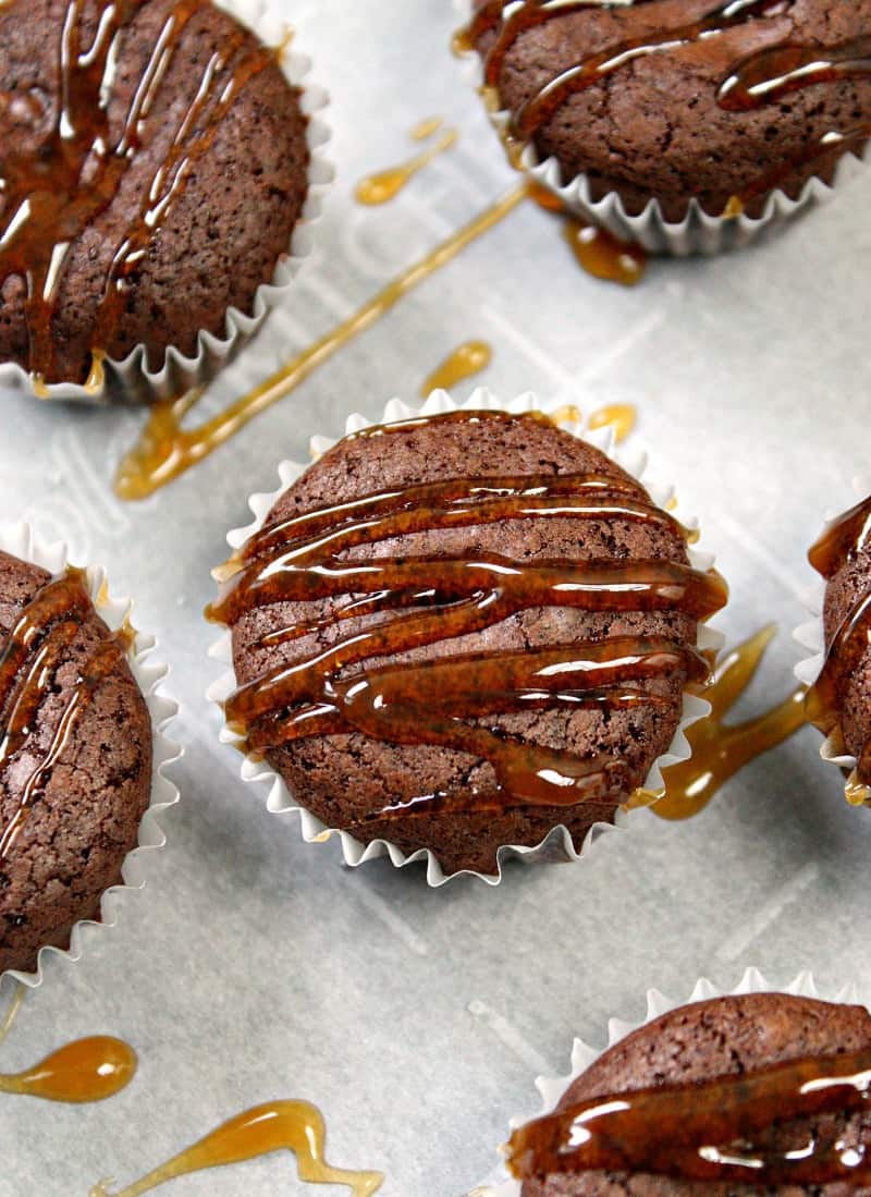 Salted Caramel Boozy Brownies ~ fudgy boozy brownies drizzled with salted caramel. Starts with a box mix, ready for the oven in 5 minutes.
